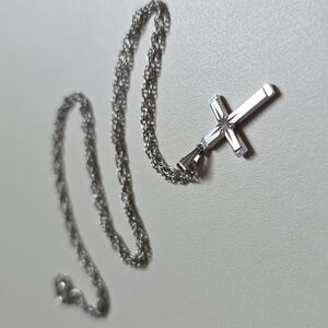 BEAU Sterling Old Silver Cross Pendant Necklace